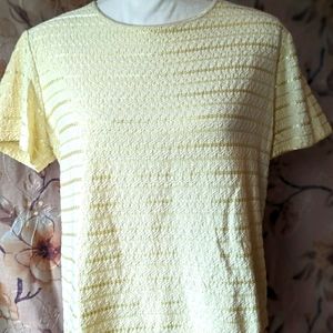 Womens Sag Harbor Top. Size M. Like New.